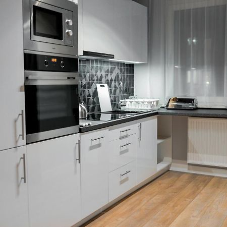 Crystal Guesthouse Βαρσοβία Εξωτερικό φωτογραφία