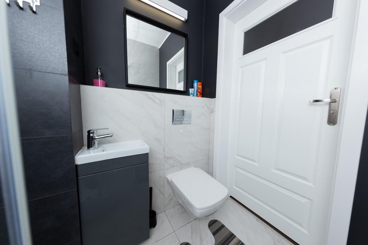 Crystal Guesthouse Βαρσοβία Εξωτερικό φωτογραφία